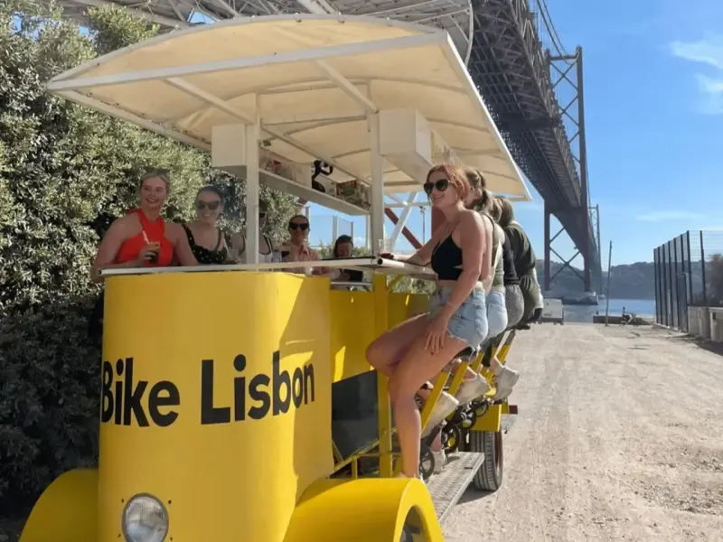 image 4 - Lisbon: 1-Hour Beer, Sangria or Wine Bike Sightseeing Tour