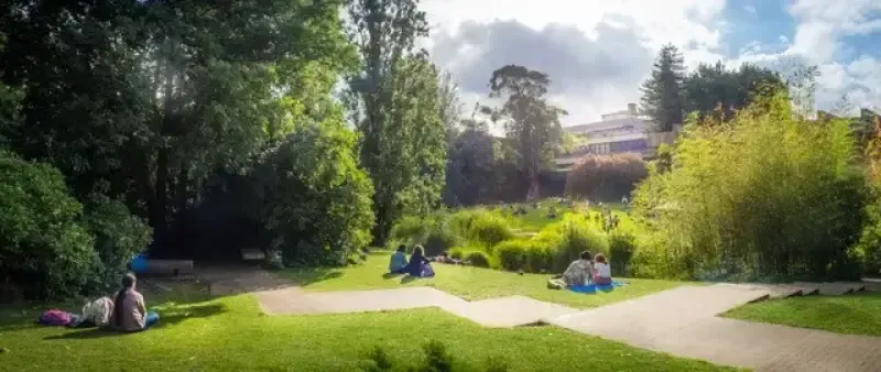 image 4 - Lisbon Hop On Hop Off 24 Hours - Basic