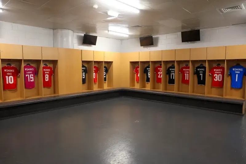 image 4 - Pacote Família para Turnê nos Estádios, com cachecol