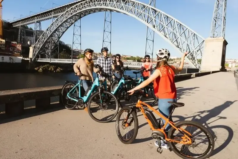 image 5 - Porto: 3-Hour Old Town & Riverside Bike Tour - Guided Experience