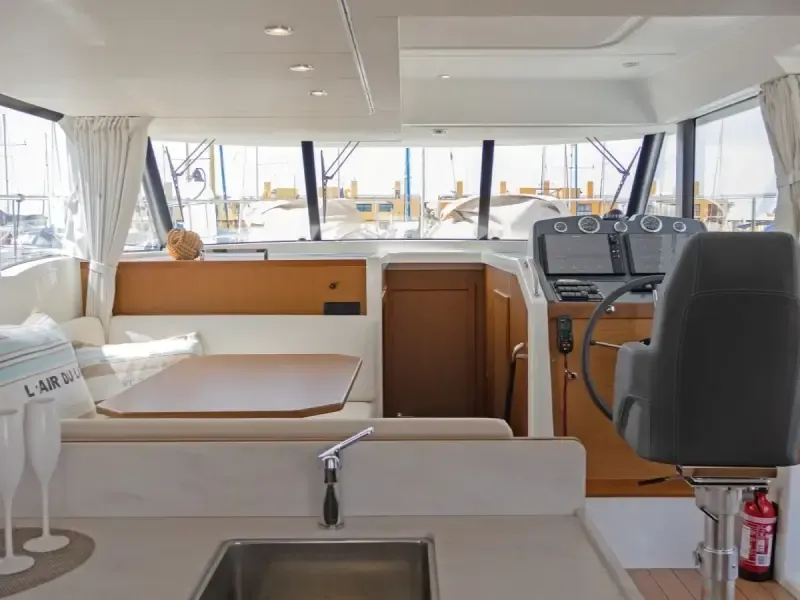 Alquiler de yates de lujo - Medio día por la mañana - 3