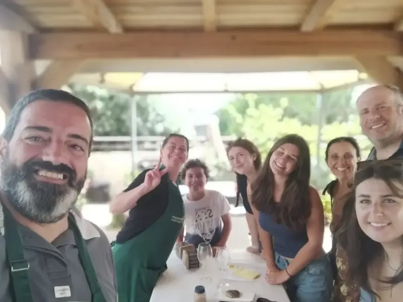 image 4 - Vamos fazer Pastel de Nata no Terraço com o Jorge e a Isabel