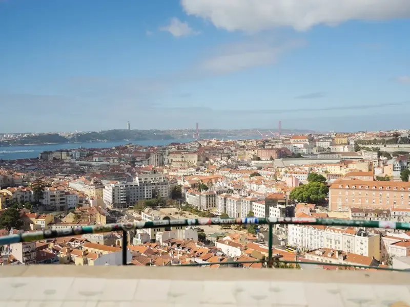 image 4 - Lisbon: All Inclusive 5H TukTuk Tour