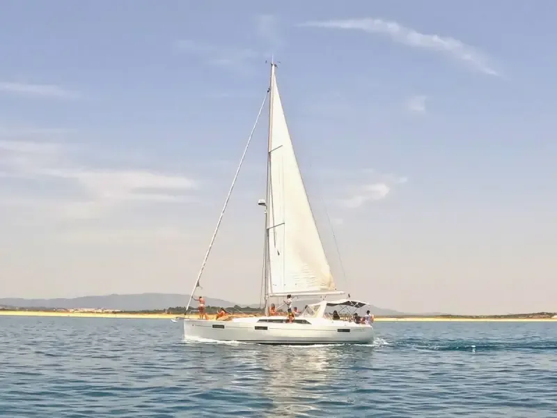 Beneteau Oceanis 41.1 - Paseo privado en yate al atardecer - Main