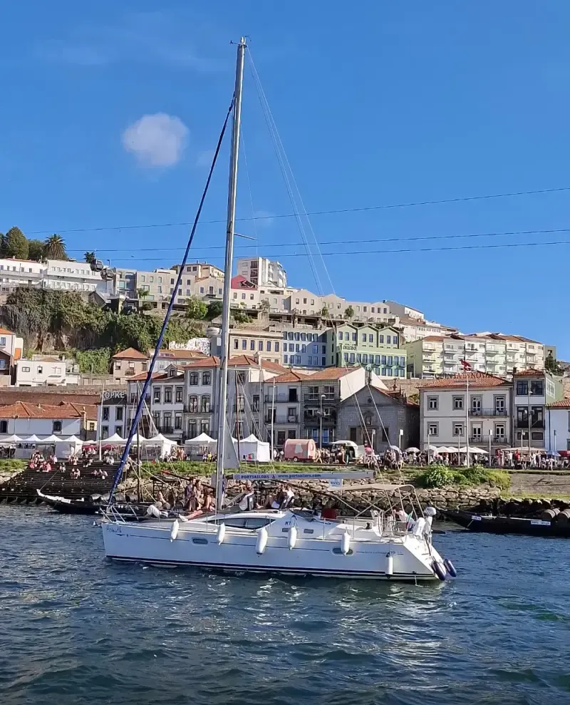 Passeio relaxante de veleiro com parada no rio Douro - 3