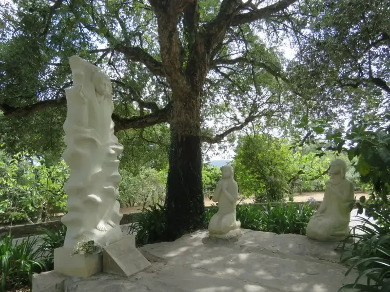 image 5 - Fátima Experience & The Shepherd Children Home (DIY)