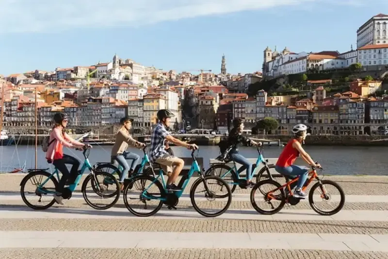 Porto: 3-Hour Old Town & Riverside Bike Tour - Guided Experience - Main