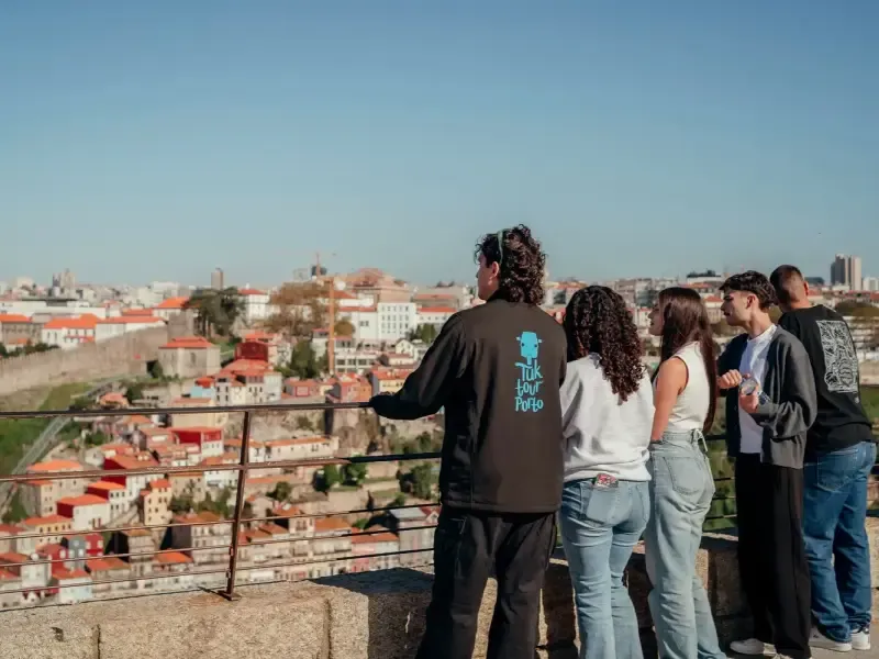 Tour Porto Tuk Tuk: Clérigos, Cénicos e Miradouros - 3H ou 4H - 2