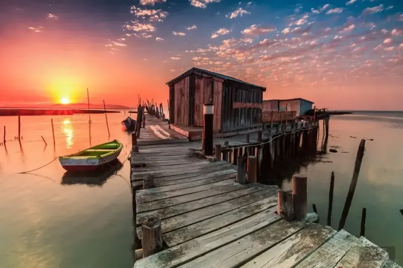 image 5 - Golden Hour Escape