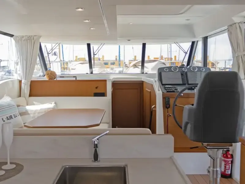 Sunset Luxury Yacht Charter - 2