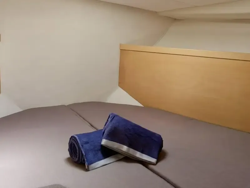 image 4 - Half Day Morning Private Charter - Be Happy