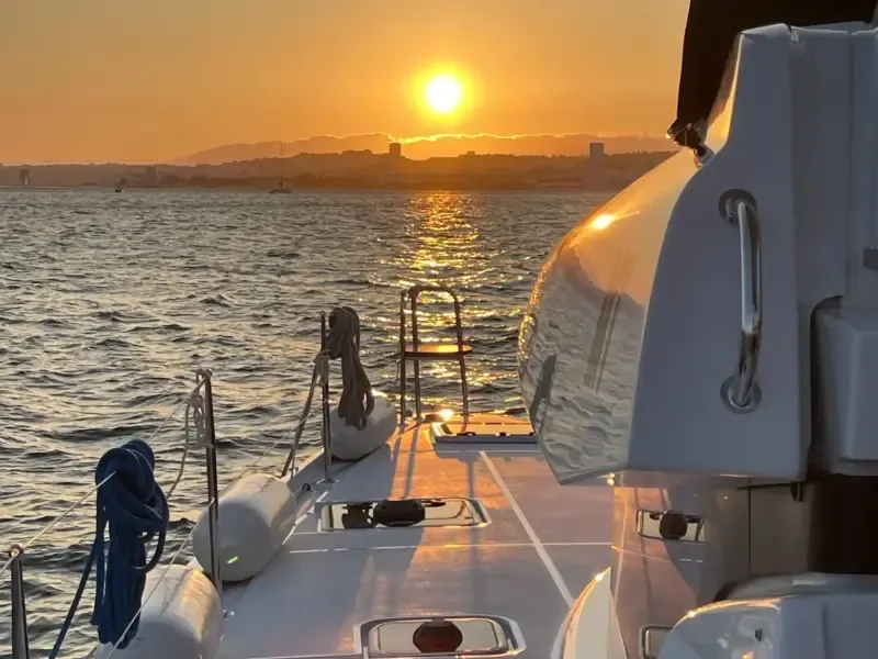 Luxury Catamaran Sunset and Wine tour - 3