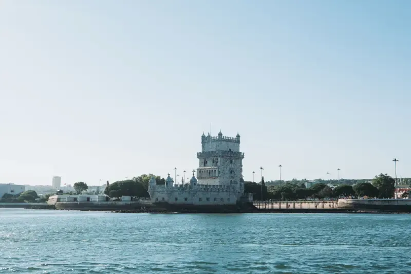 image 4 - O melhor cruzeiro ao pôr do sol em Lisboa - excursão de 2 horas para grupos pequenos, com bebida incluída