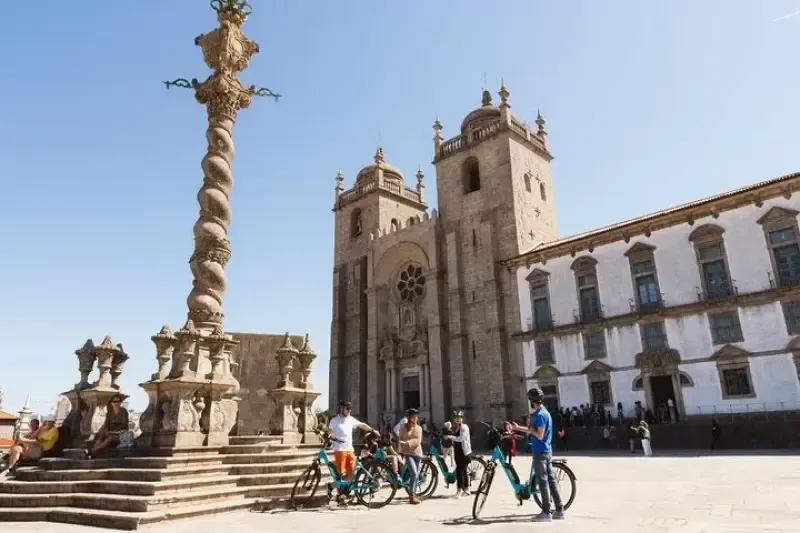 3-Hour Porto Highlights on a Electric Bike Guided Tour - 3