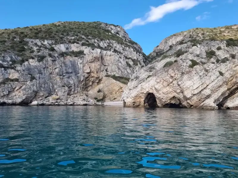 image 4 - À descoberta das praias mais bonitas de Sesimbra