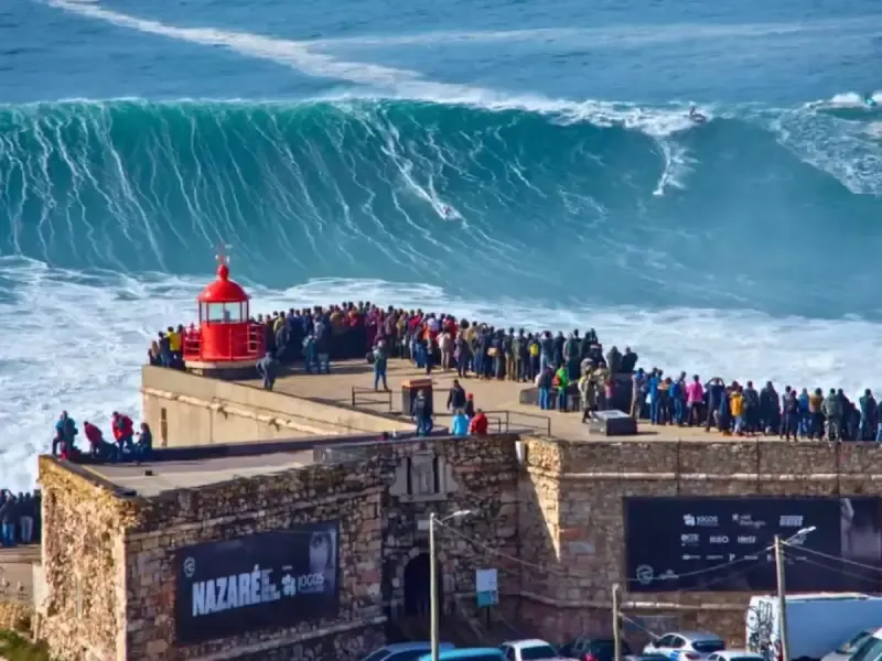 De Lisboa: Passeio a Óbidos e Nazaré - Vila Medieval, Ginja e Ondas Gigantes - Main