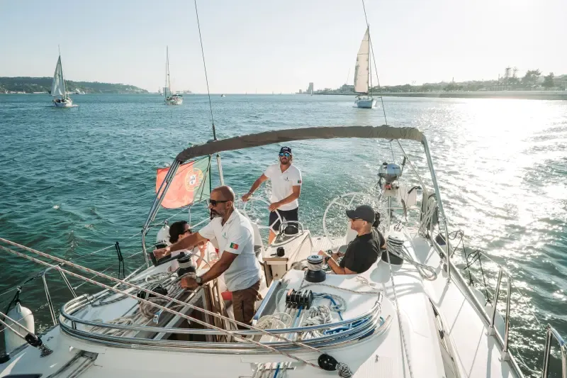 image 5 - O melhor cruzeiro ao pôr do sol em Lisboa - excursão de 2 horas para grupos pequenos, com bebida incluída
