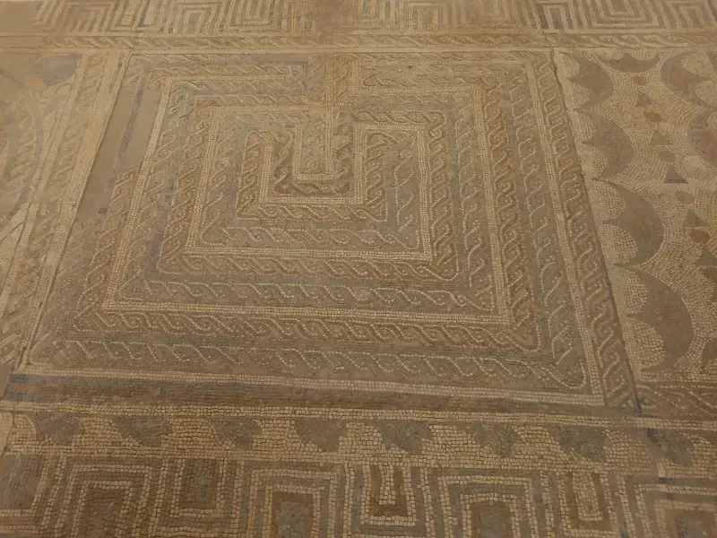 image 4 - Recorrido a pie por Conimbriga: la fascinante ciudad romana