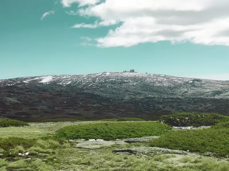 image 4 - Serra da Estrela - Neve, Natureza e Aventuras Inesquecíveis na Montanha Mais Alta de Portugal