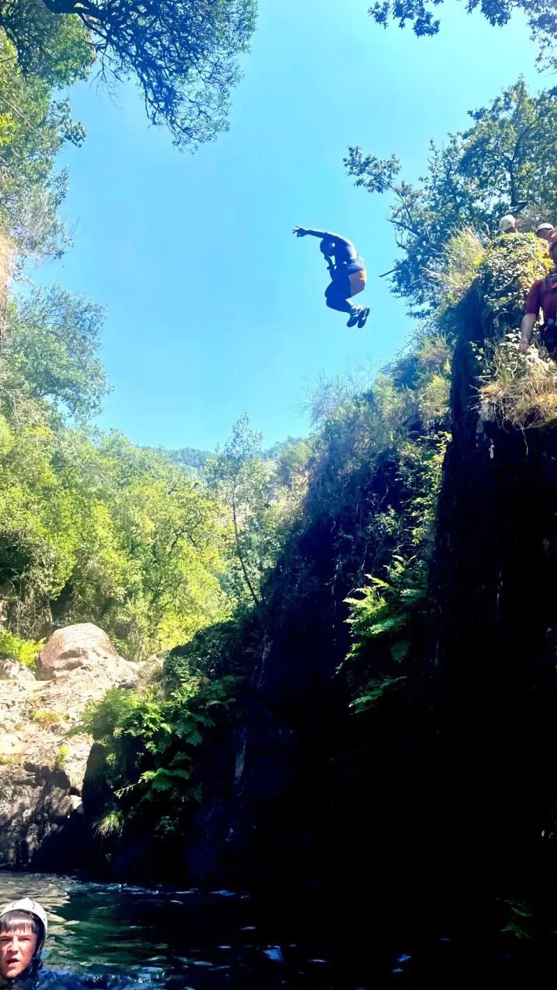 image 4 - RIO TEIXEIRA: CANYONING NA SERRA DA FREITA PERTO DE OLIVEIRA DE FRADES