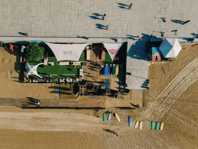 image 5 - Aula de surf em grupo no Porto