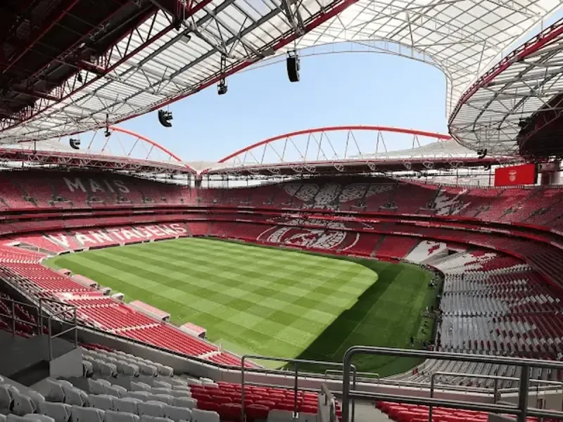 image 5 - SL Benfica: Family Stadium & Museum Pack + Official Scarf
