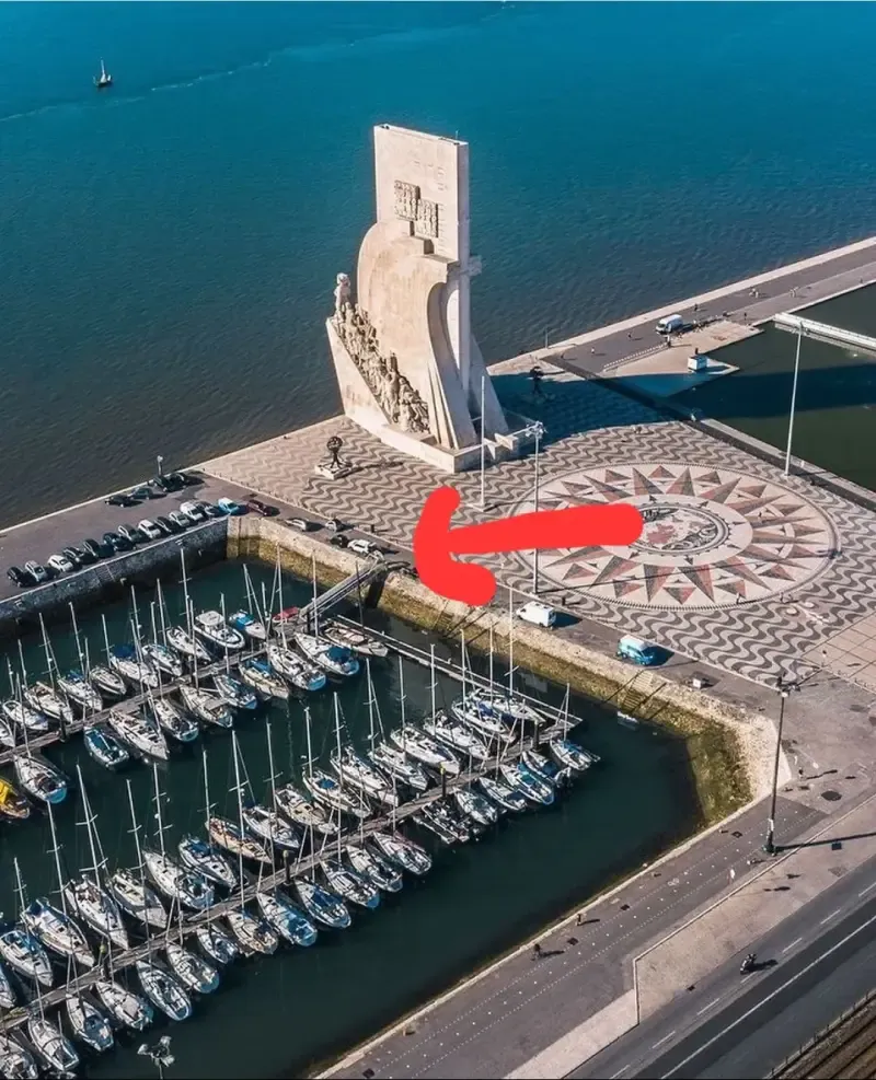 image 5 - Passeio de barco diurno ou ao pôr do sol com história e vinho em Lisboa