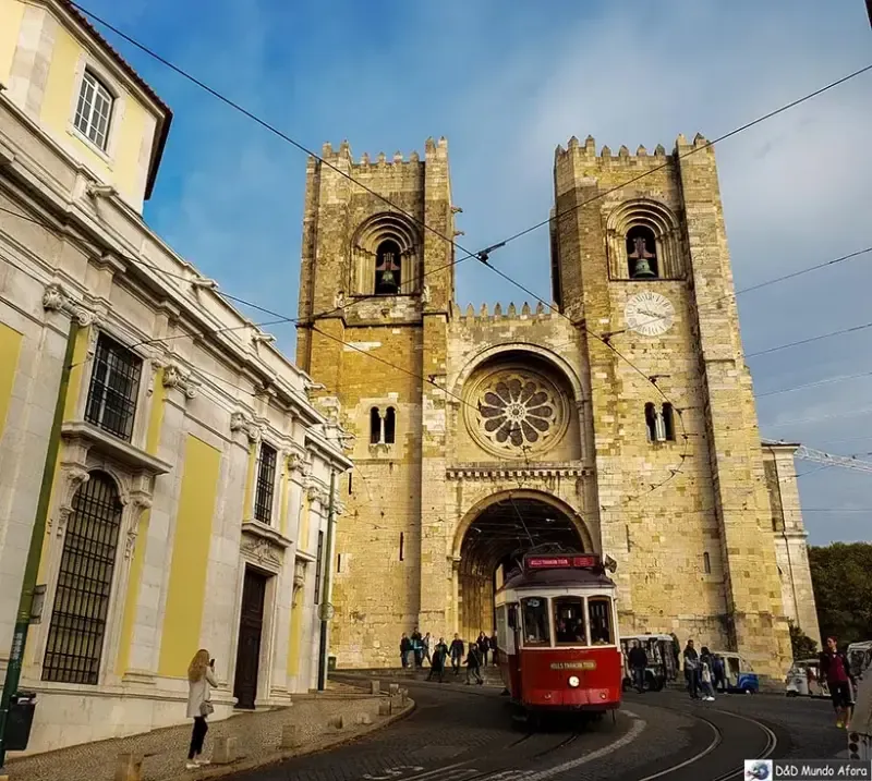 Passeio de Tuktuk - Colinas Medievais - Main