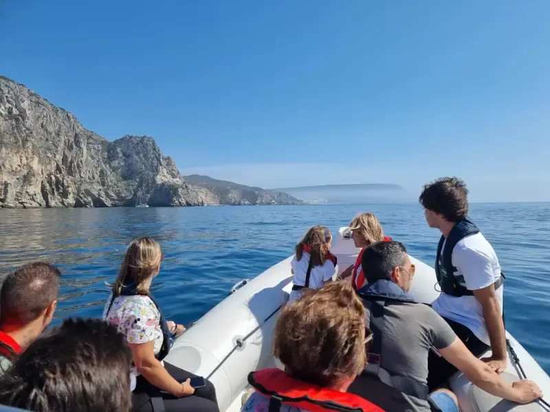 À descoberta das praias mais bonitas de Sesimbra - Main