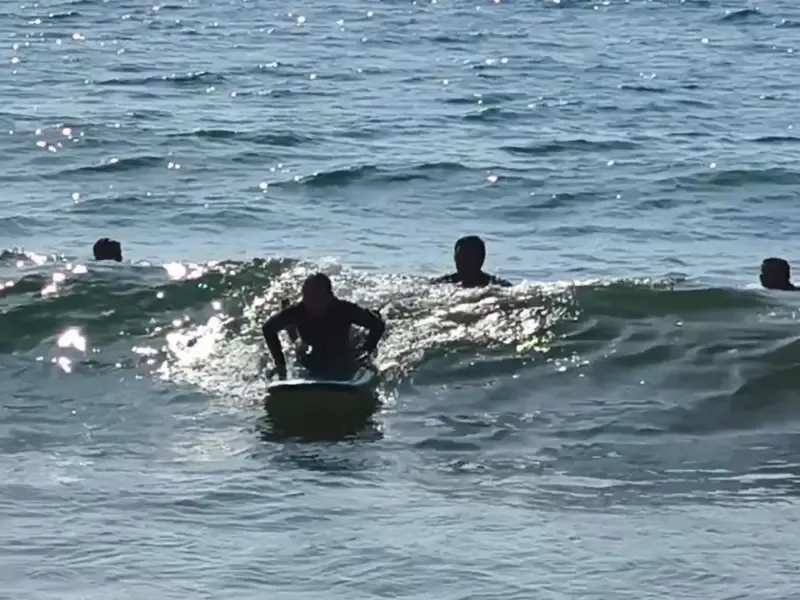 Surfing Lessons in Sesimbra: Catch the Perfect Wave with Expert Guidance - 3