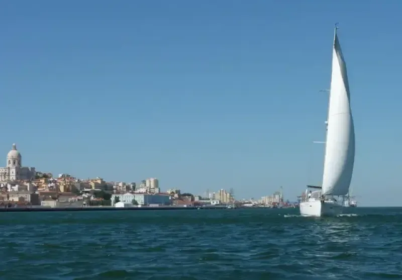 Lisbon afternoon sailing tour - Main