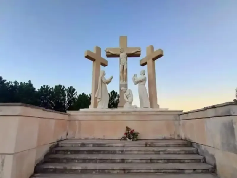Explorar Fátima: Visita guiada privada ao Santuário, Caminho Sagrado e Casa dos Pastores. - 3